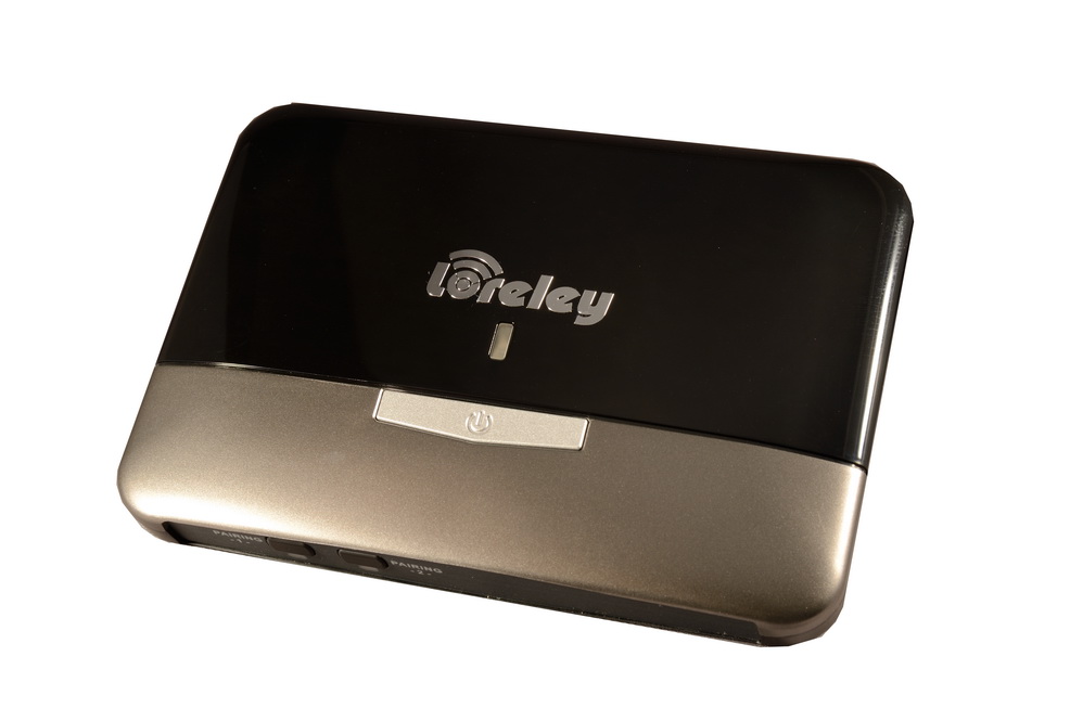 萊茵家 LORELEY 2.4G無線麥克風接收器俯視照-2.4G wireless microphone receiver-含2.4G無線麥克風兩隻-與2.4G無線麥克風接收器-可搭配擴大機-卡拉OK-KTV -伴唱機-音響-藍芽喇叭-家庭劇院使用-海智國際出品 萊茵家 LORELEY 2.4G無線麥克風接收器俯視照-2.4G wireless microphone receiver-含2.4G無線麥克風兩隻-與2.4G無線麥克風接收器-可搭配擴大機-卡拉OK-KTV -伴唱機-音響-藍芽喇叭-家庭劇院使用-海智國際出品